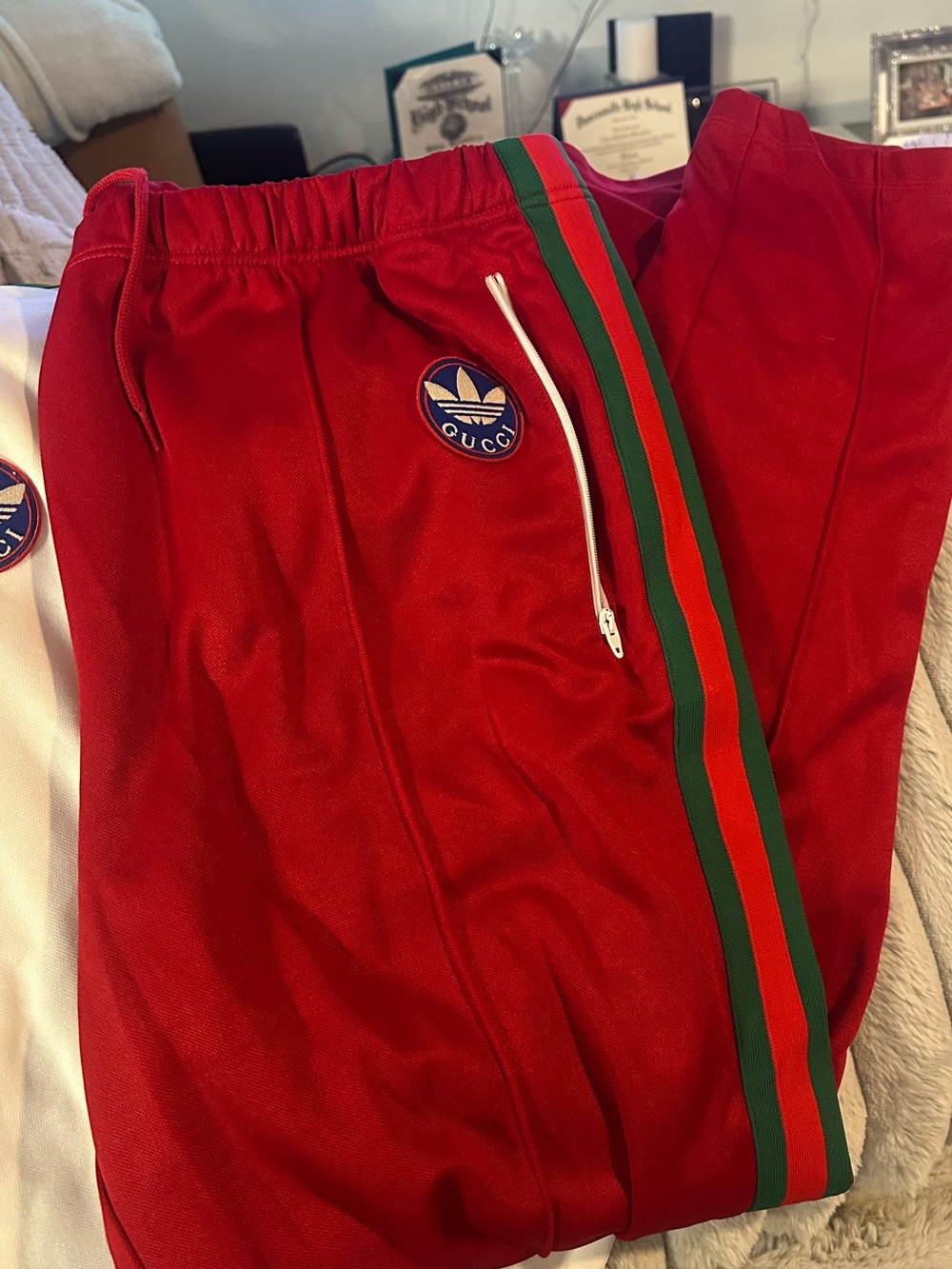 Gucci Red Track Pants with White Jacket and Green Stripes - Picture 3 of 10